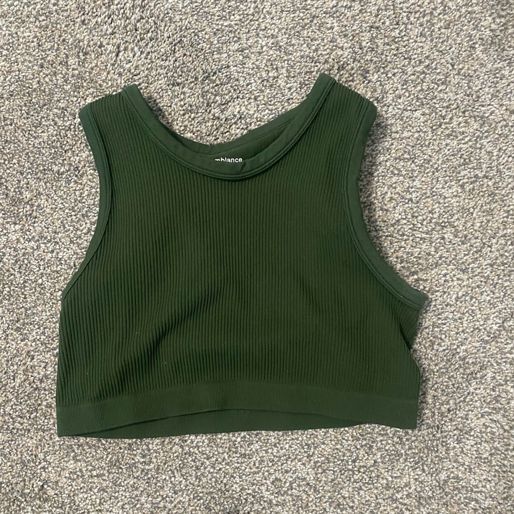 Ambiance green crop tank top M/L